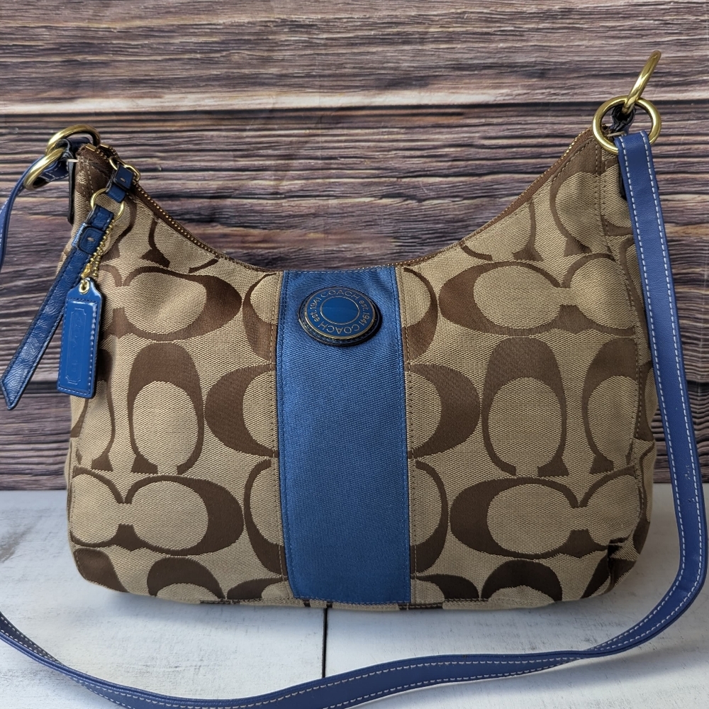 🌹Coach Tan and Blue Signature Shoulder Bag